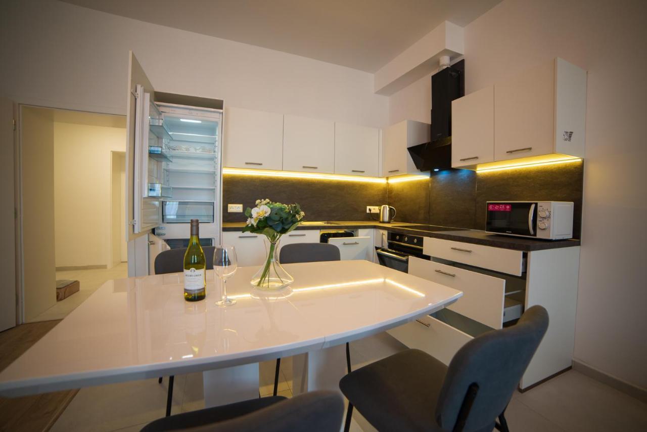 Top Class Apartments In Carlsbad Карловы Вары Экстерьер фото