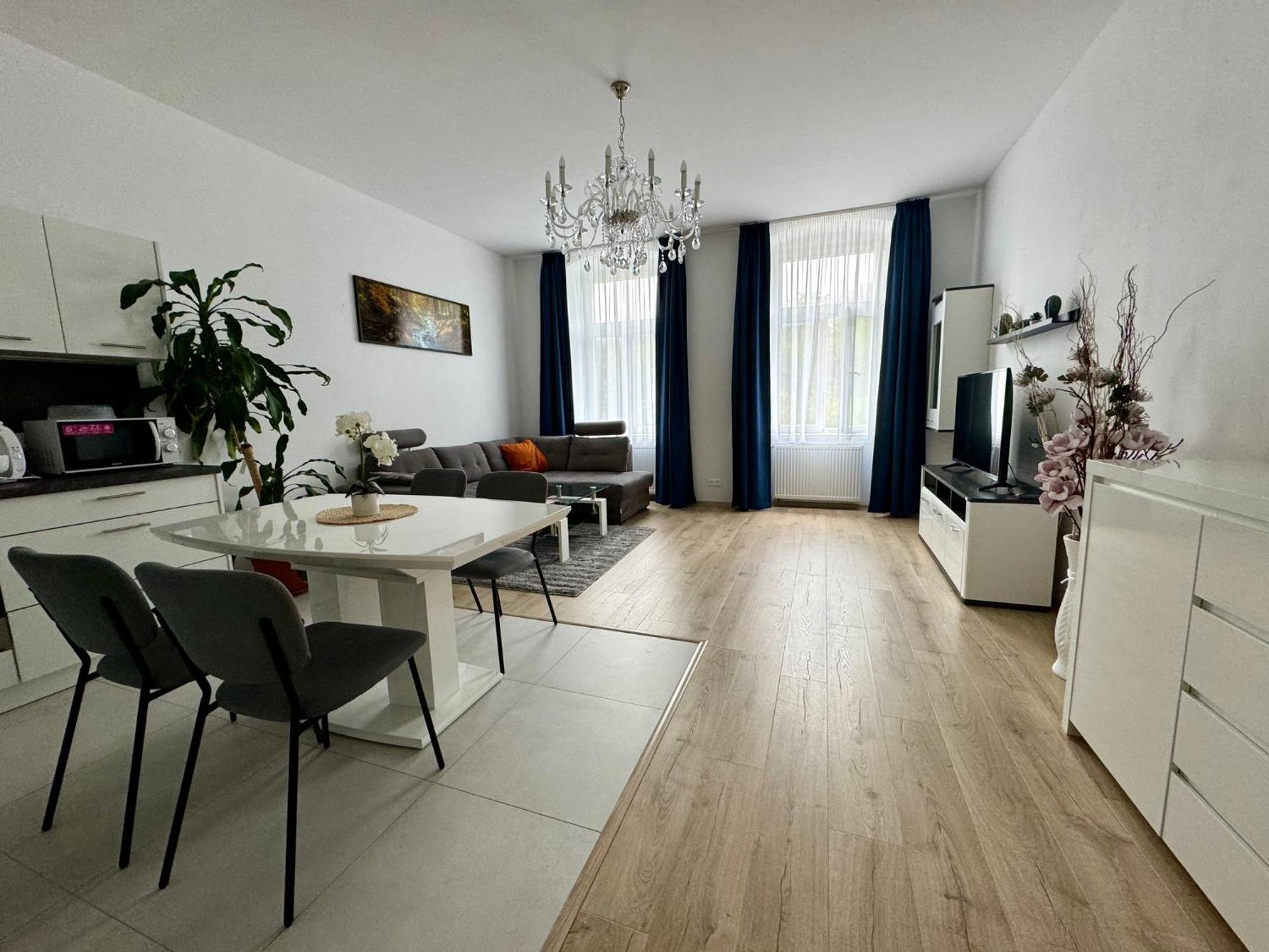 Top Class Apartments In Carlsbad Карловы Вары Экстерьер фото